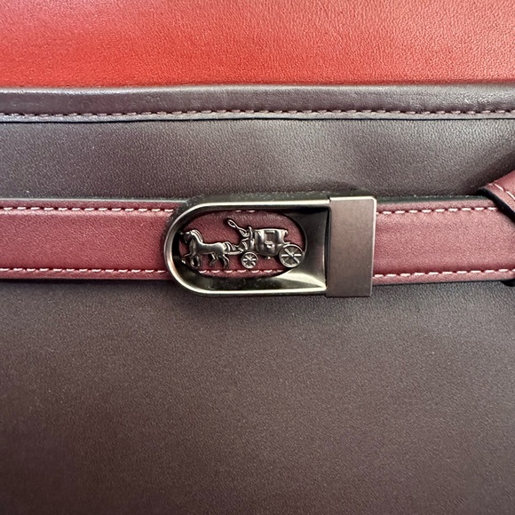 Coach Tate Caryall 29 in Colorblock - Picture 2 of 8